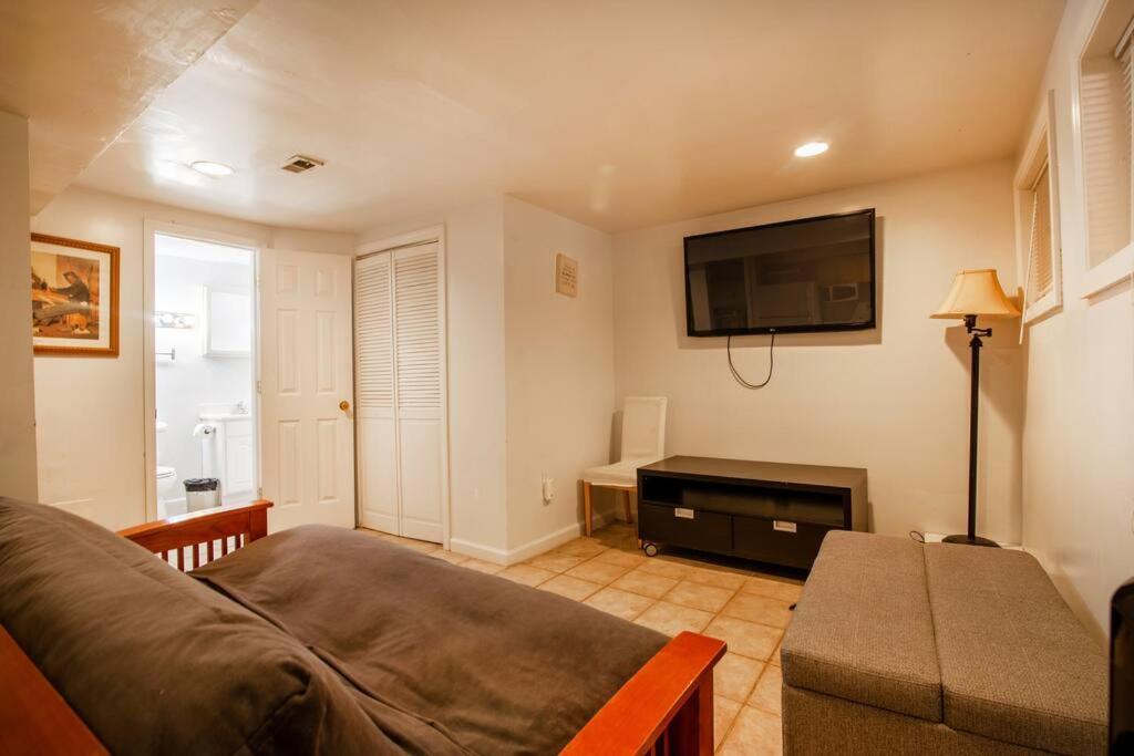 Relaxing, Spacious, Private, Walkable In Petworth! Washington Ngoại thất bức ảnh