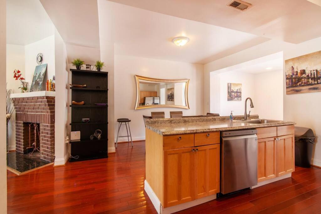 Relaxing, Spacious, Private, Walkable In Petworth! Washington Ngoại thất bức ảnh